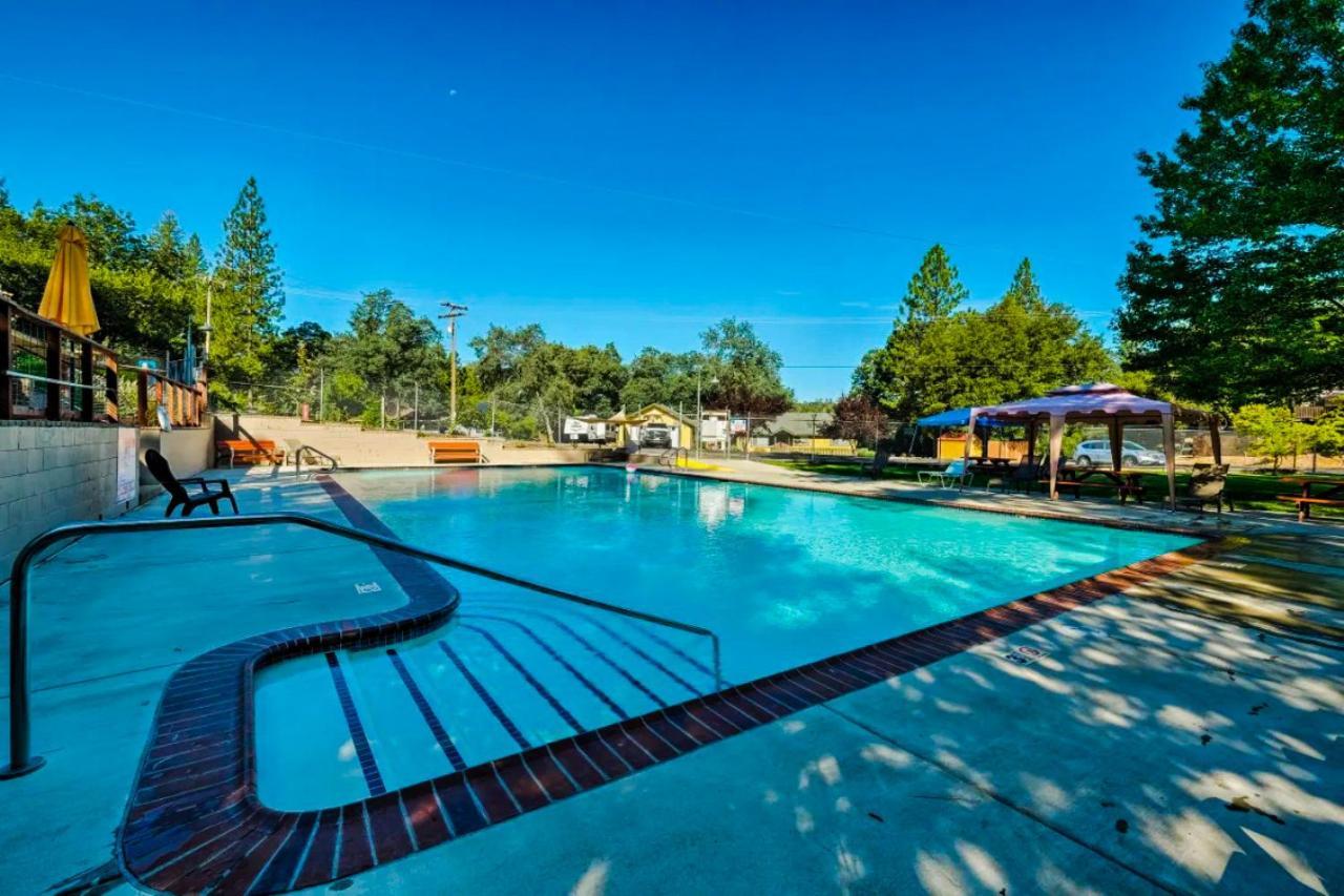 New! Cozy & Secluded House W/Deck - Near Yosemite! Villa Tuolumne Buitenkant foto