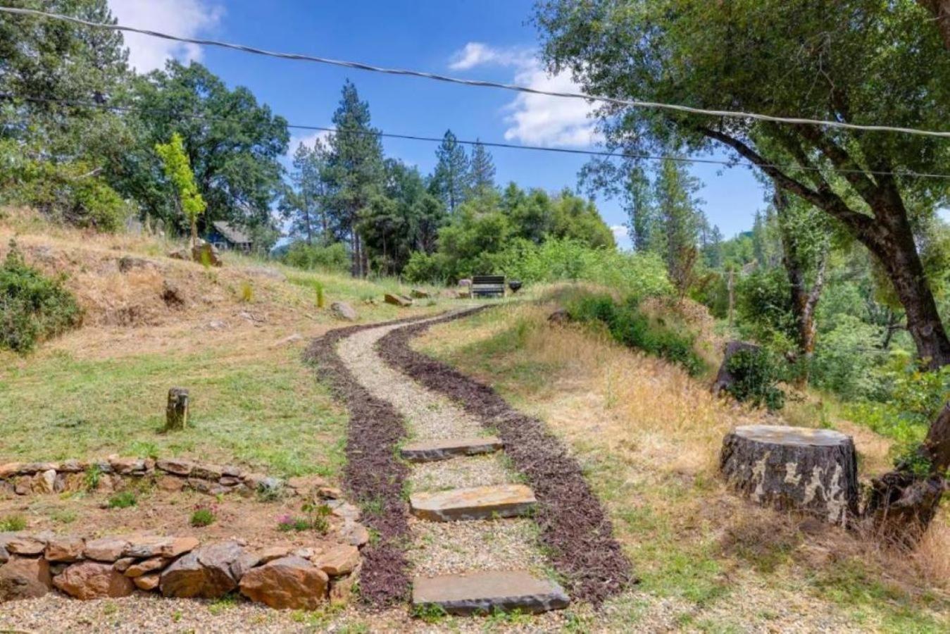 New! Cozy & Secluded House W/Deck - Near Yosemite! Villa Tuolumne Buitenkant foto